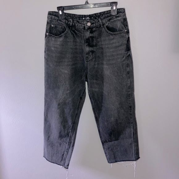 Missguided Riot High Rise Mom Jean - Picture 1 of 4